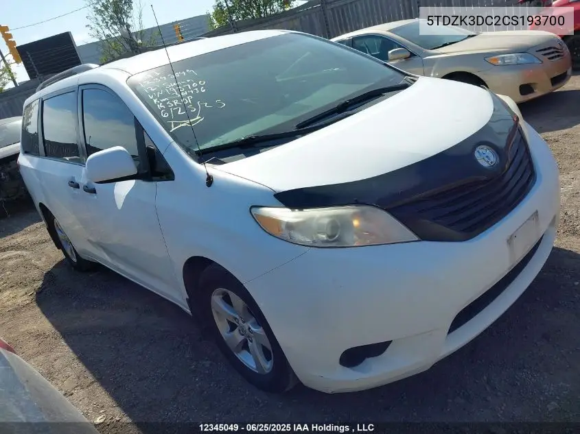 5TDZK3DC2CS193700 2012 Toyota Sienna V6 7 Passenger