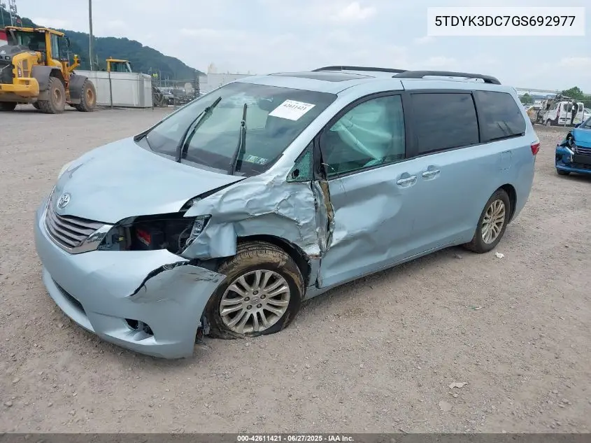 2016 Toyota Sienna Xle 8 Passenger VIN: 5TDYK3DC7GS692977 Lot: 42611421
