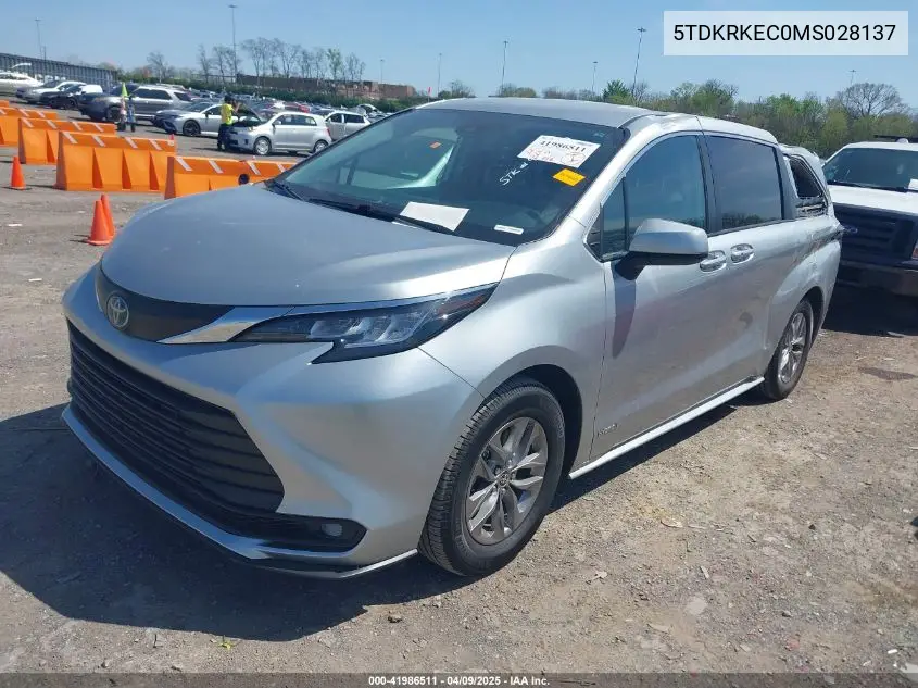2021 Toyota Sienna Le VIN: 5TDKRKEC0MS028137 Lot: 41986511