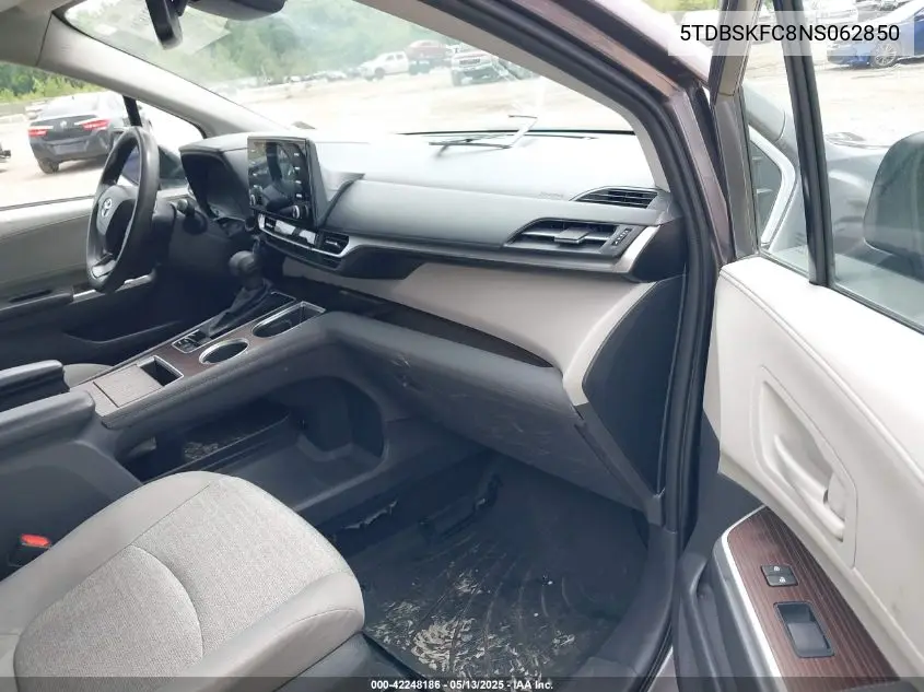2022 Toyota Sienna Le VIN: 5TDBSKFC8NS062850 Lot: 42248186