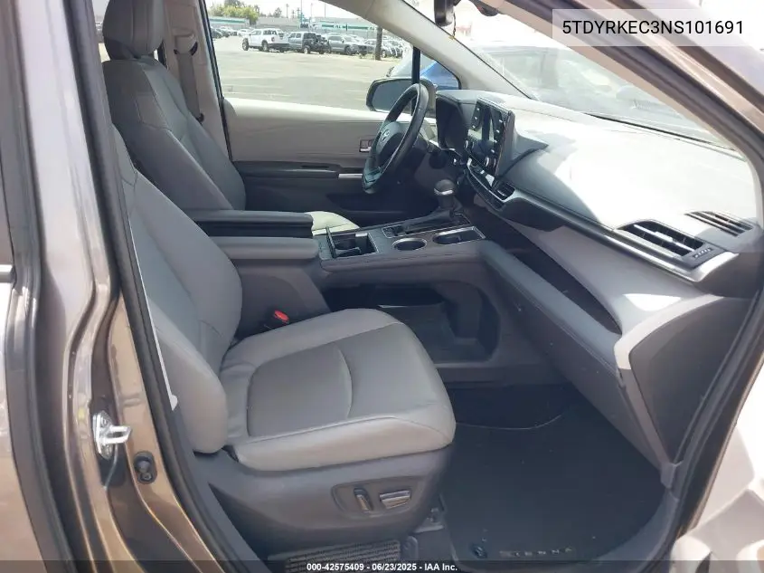 2022 Toyota Sienna Xle VIN: 5TDYRKEC3NS101691 Lot: 42575409