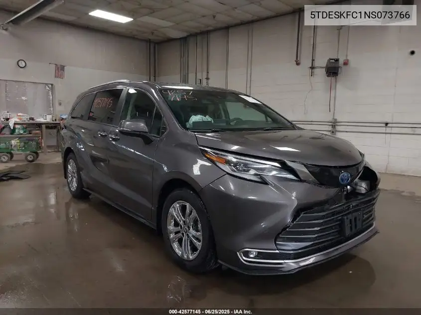2022 Toyota Sienna Platinum VIN: 5TDESKFC1NS073766 Lot: 42577145