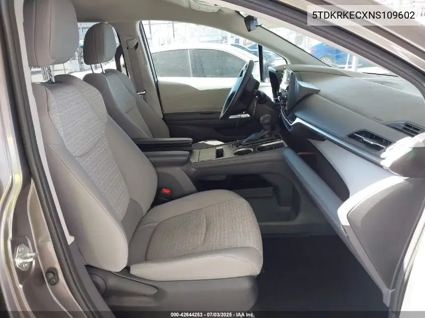 2022 Toyota Sienna Le VIN: 5TDKRKECXNS109602 Lot: 42644253
