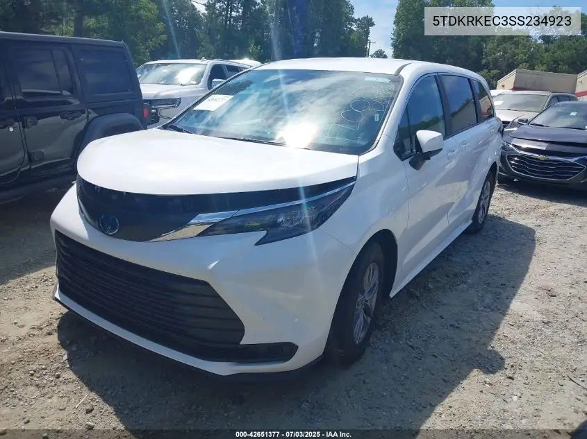 2025 Toyota Sienna Le VIN: 5TDKRKEC3SS234923 Lot: 42651377