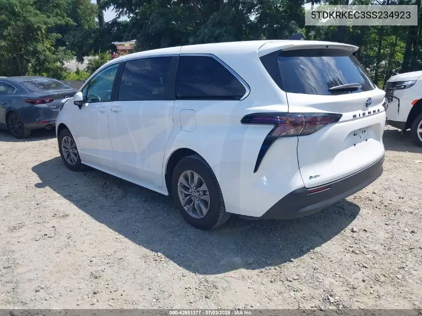 2025 Toyota Sienna Le VIN: 5TDKRKEC3SS234923 Lot: 42651377