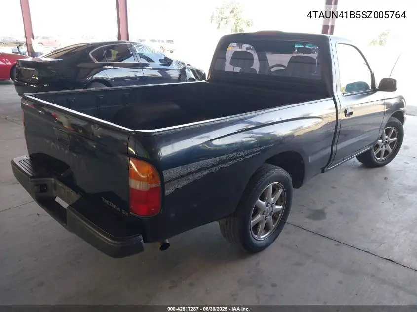 1995 Toyota Tacoma VIN: 4TAUN41B5SZ005764 Lot: 42617287