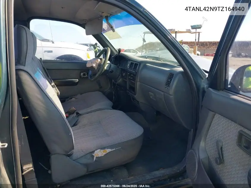 1996 Toyota Tacoma VIN: 4TANL42N9TZ164940 Lot: 42575366
