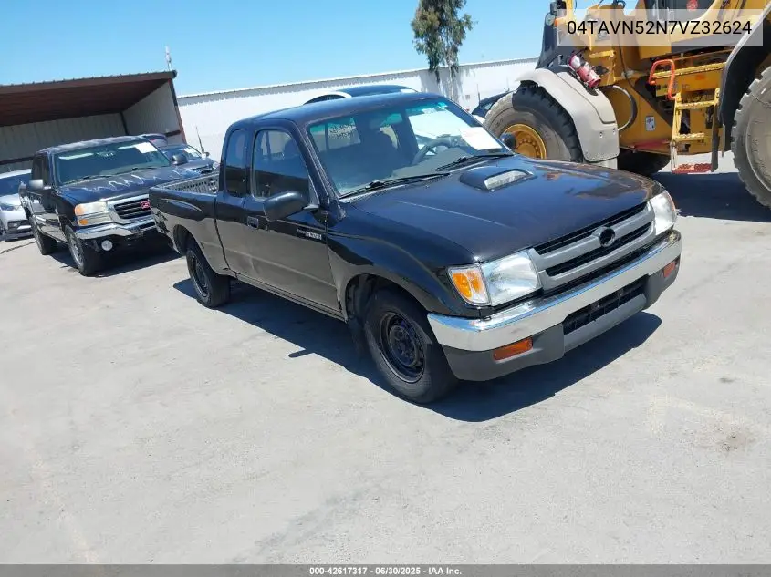 1997 Toyota Tacoma Base V6 VIN: 04TAVN52N7VZ32624 Lot: 42617317