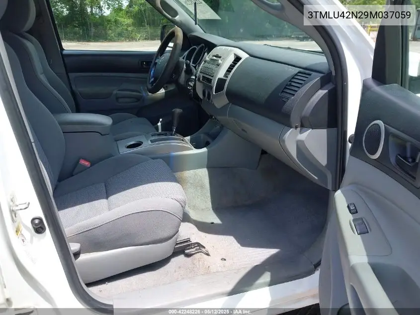 2009 Toyota Tacoma Base V6 VIN: 3TMLU42N29M037059 Lot: 42248226