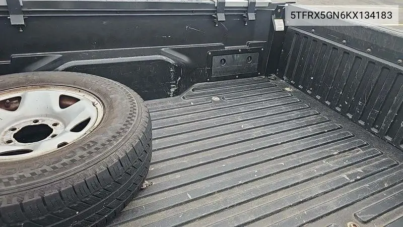 2019 Toyota Tacoma Access Cab/Sr/Sr5/Trd Sport VIN: 5TFRX5GN6KX134183 Lot: 42626662