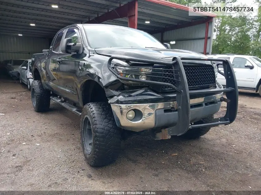 2007 Toyota Tundra Sr5 4.7L V8 VIN: 5TBBT54147S457734 Lot: 42623178