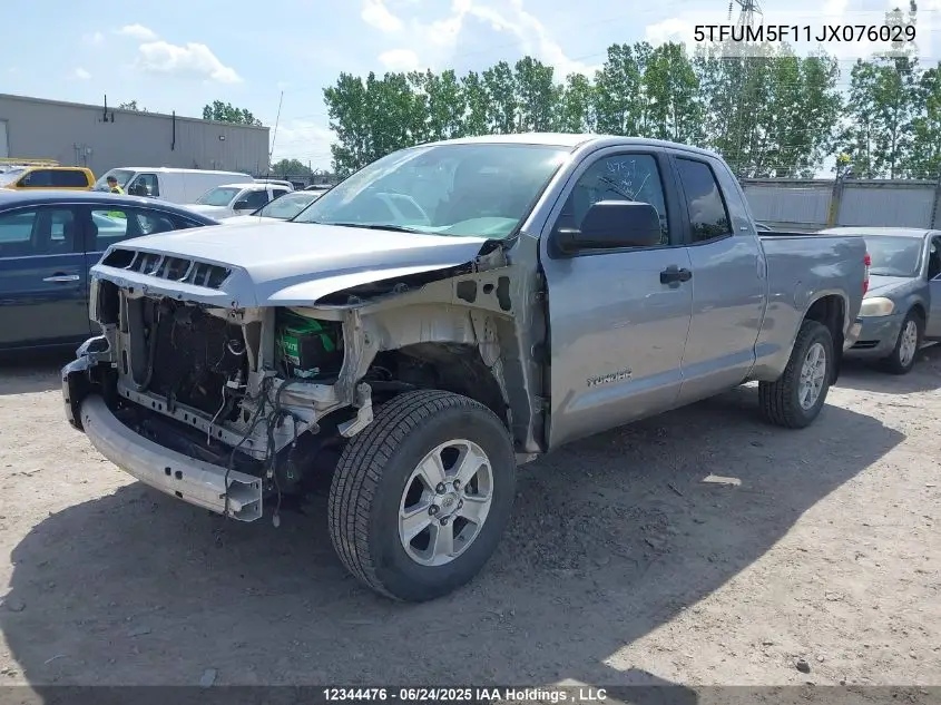 2018 Toyota Tundra Sr 4.6L V8 VIN: 5TFUM5F11JX076029 Lot: 12344476