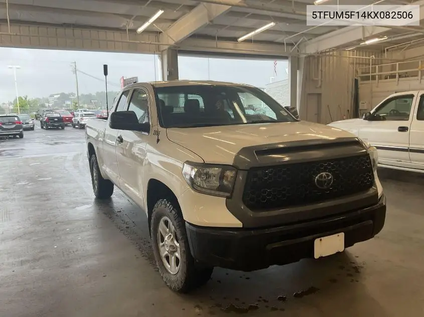 5tfum5f14kx082506 5TFUM5F14KX082506 2019 Toyota Tundra Sr 4.6L V8