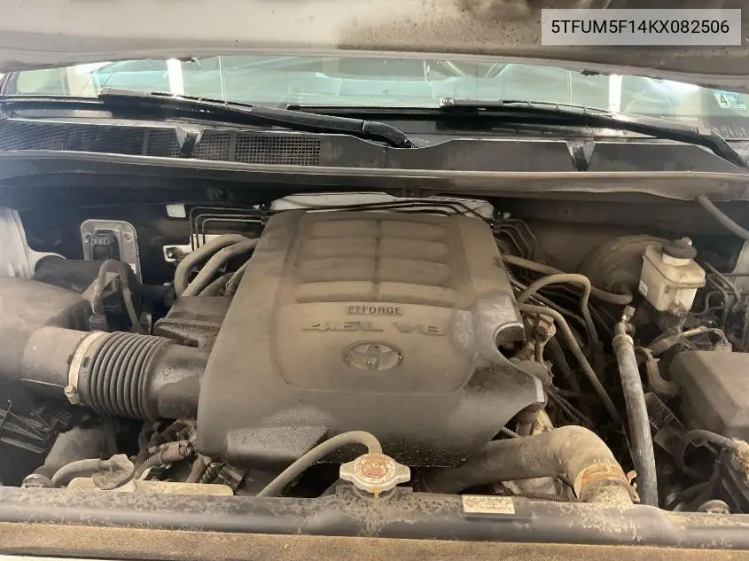 5tfum5f14kx082506 5TFUM5F14KX082506 2019 Toyota Tundra Sr 4.6L V8