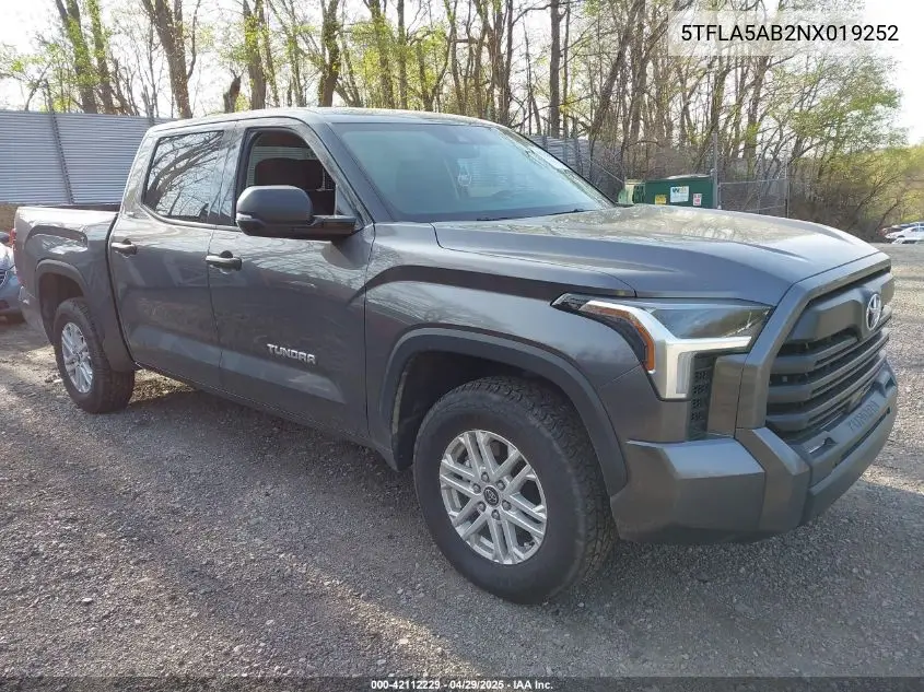 2022 Toyota Tundra Sr5 VIN: 5TFLA5AB2NX019252 Lot: 42112229