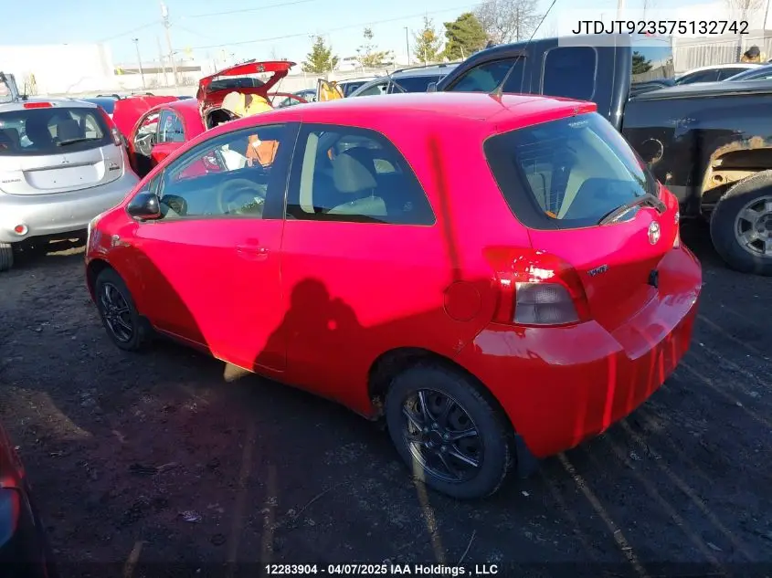 2007 Toyota Yaris VIN: JTDJT923575132742 Lot: 12283904