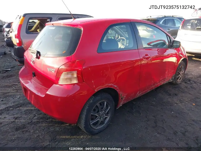 2007 Toyota Yaris VIN: JTDJT923575132742 Lot: 12283904