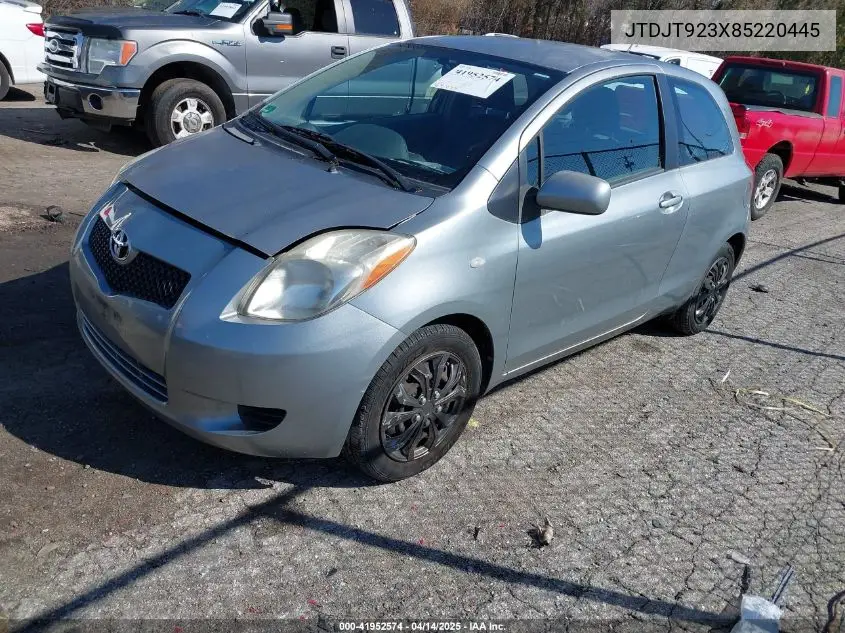 2008 Toyota Yaris VIN: JTDJT923X85220445 Lot: 41952574