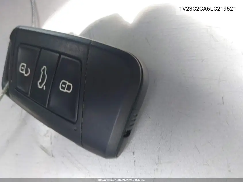 2020 Volkswagen Atlas Cross Sport 2.0T Se VIN: 1V23C2CA6LC219521 Lot: 42106427