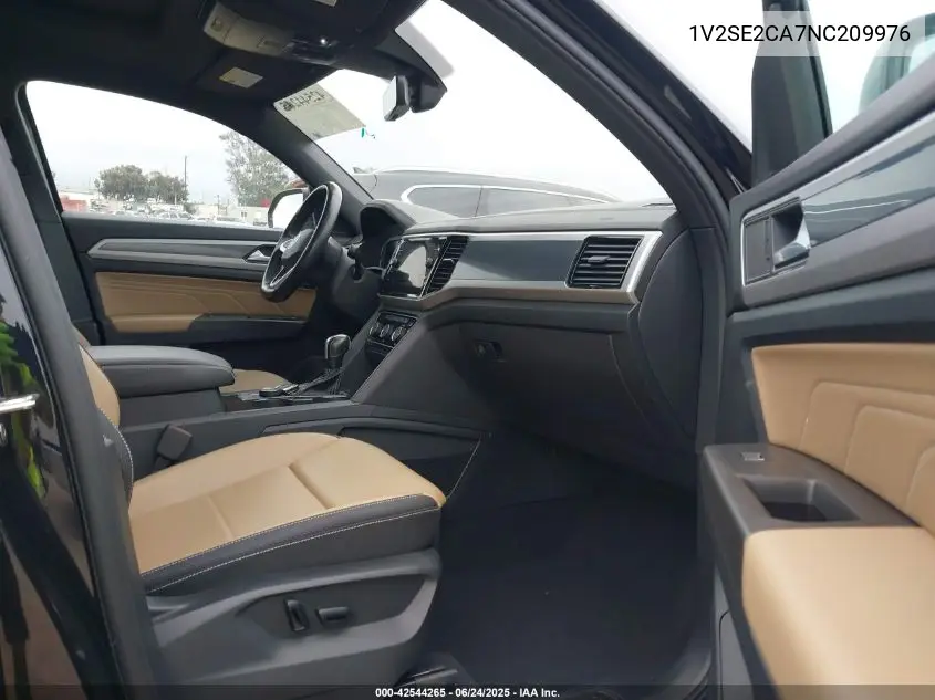 2022 Volkswagen Atlas Cross Sport 3.6L V6 Sel R-Line VIN: 1V2SE2CA7NC209976 Lot: 42544265