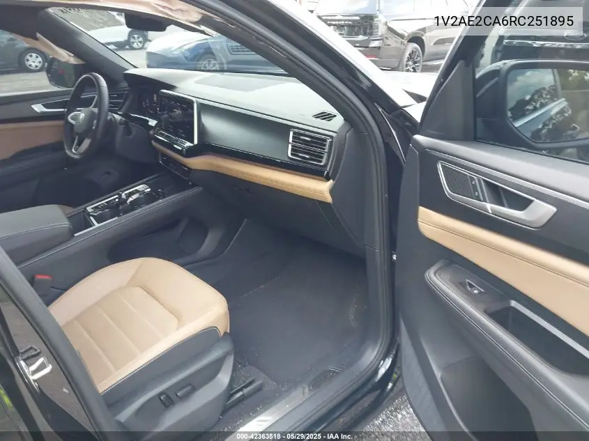 2024 Volkswagen Atlas Cross Sport 2.0T Sel R-Line VIN: 1V2AE2CA6RC251895 Lot: 42363518