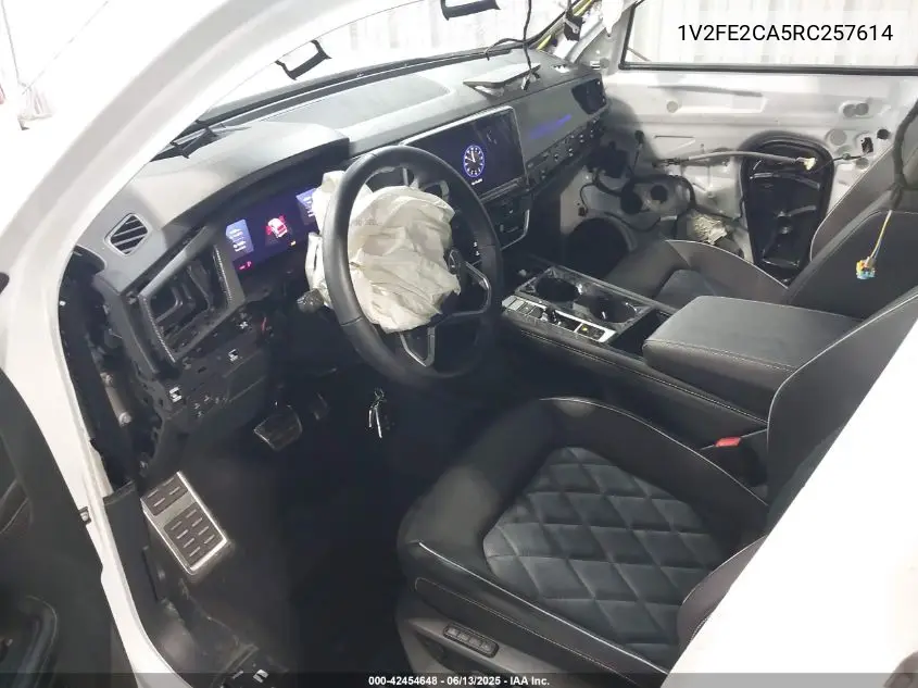 2024 Volkswagen Atlas Cross Sport 2.0T Sel Premium R-Line VIN: 1V2FE2CA5RC257614 Lot: 42454648