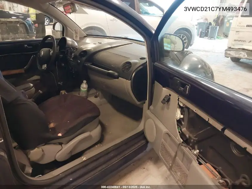 2000 Volkswagen New Beetle Gls 1.8L Turbo VIN: 3VWCD21C7YM493476 Lot: 42240841