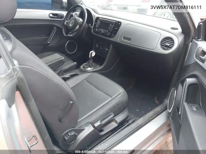 2013 Volkswagen Beetle 2.5L VIN: 3VW5X7AT7DM816111 Lot: 41556528