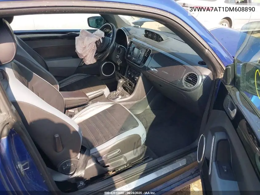 2013 Volkswagen Beetle 2.0T Turbo VIN: 3VWVA7AT1DM608890 Lot: 42513450