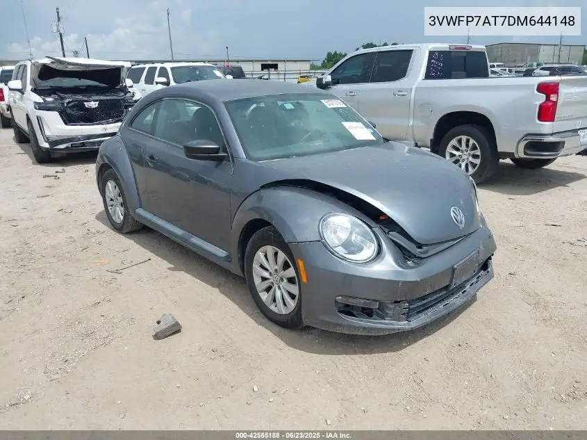 2013 Volkswagen Beetle 2.5L Entry VIN: 3VWFP7AT7DM644148 Lot: 42565188