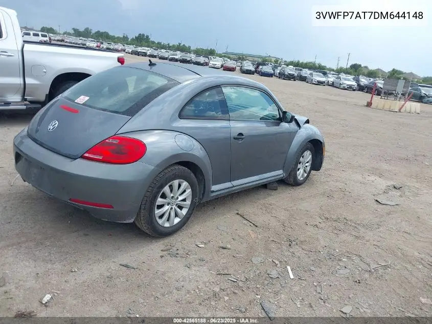 2013 Volkswagen Beetle 2.5L Entry VIN: 3VWFP7AT7DM644148 Lot: 42565188