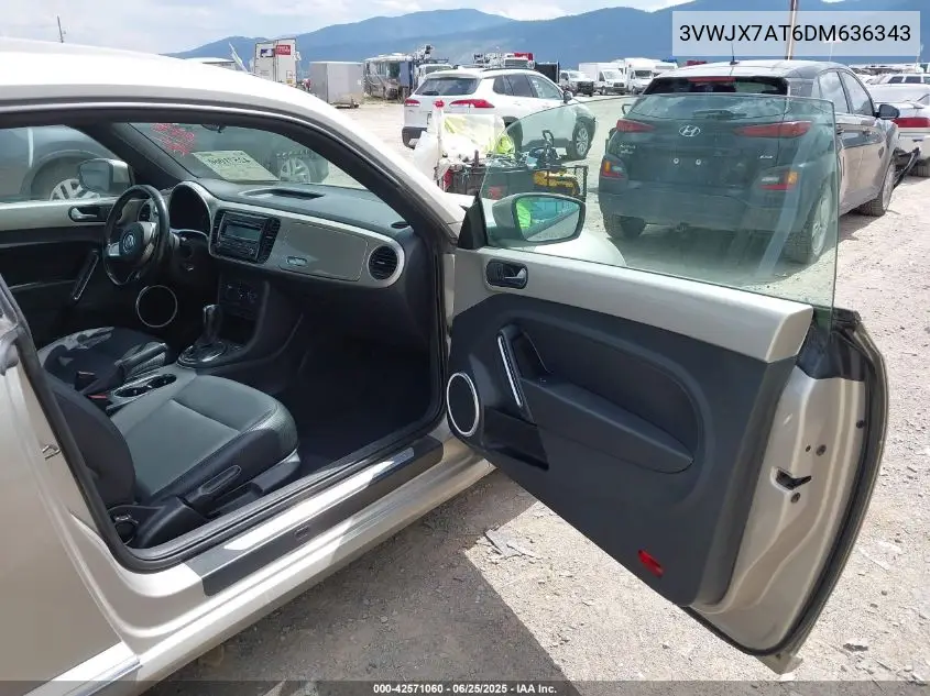 2013 Volkswagen Beetle 2.5L VIN: 3VWJX7AT6DM636343 Lot: 42571060