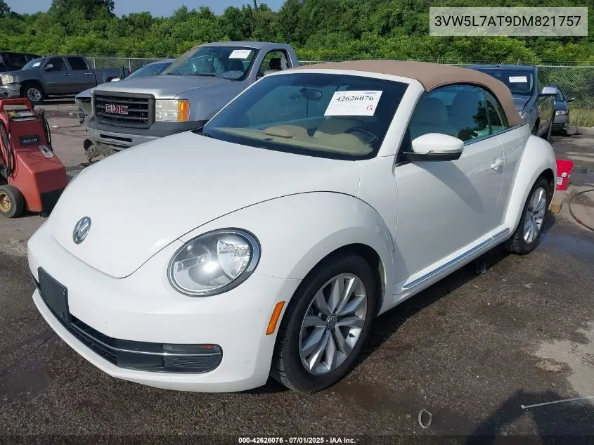 2013 Volkswagen Beetle 2.0L Tdi VIN: 3VW5L7AT9DM821757 Lot: 42626076