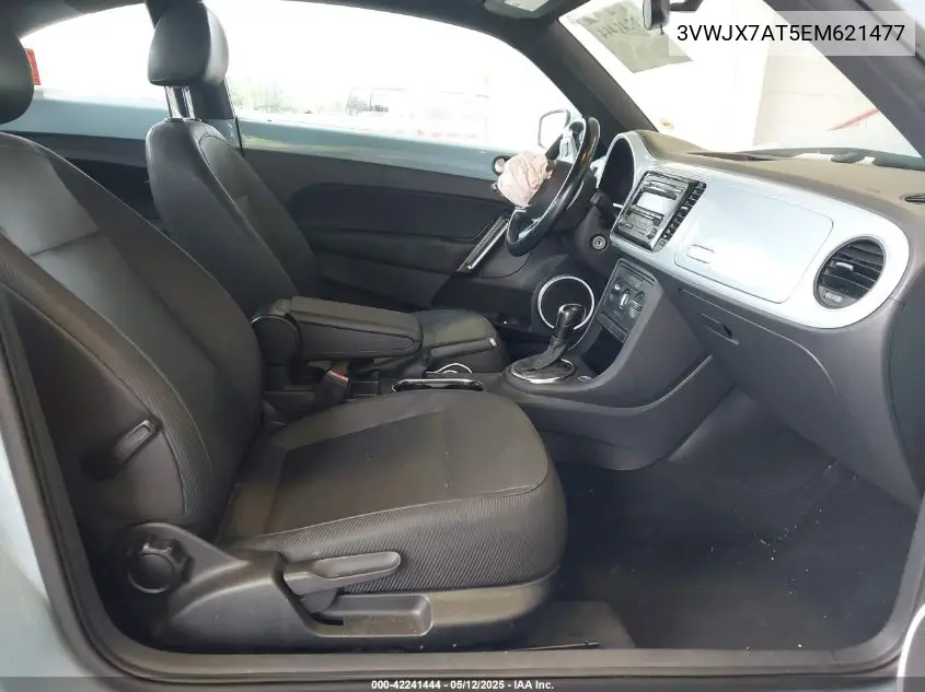 2014 Volkswagen Beetle 2.5L VIN: 3VWJX7AT5EM621477 Lot: 42241444