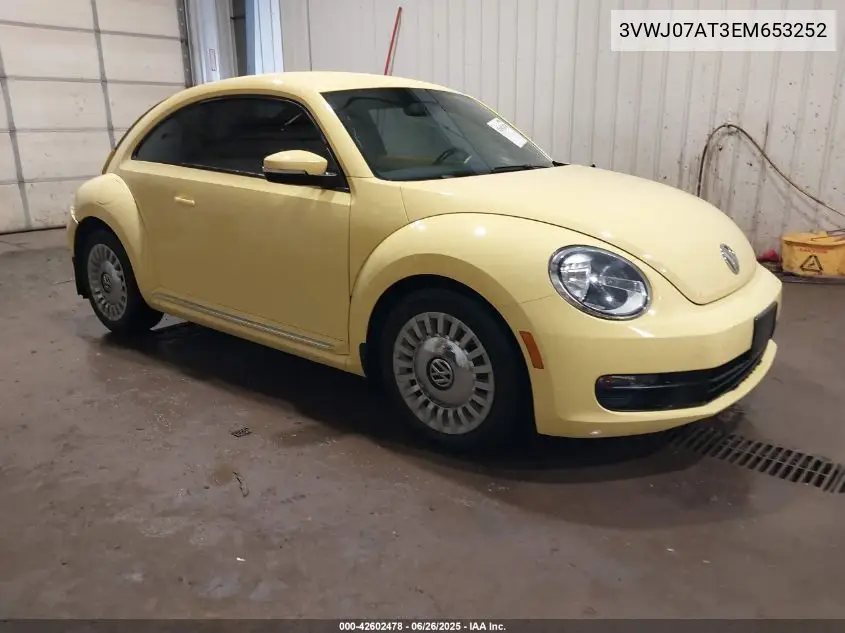 2014 Volkswagen Beetle 1.8T VIN: 3VWJ07AT3EM653252 Lot: 42602478