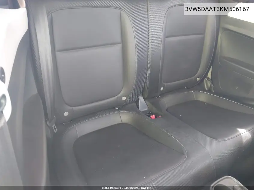 2019 Volkswagen Beetle 2.0T Final Edition Se/2.0T Final Edition Sel/2.0T S/2.0T Se VIN: 3VW5DAAT3KM506167 Lot: 41990431
