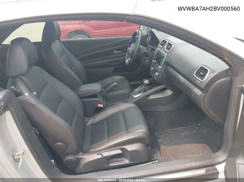2011 Volkswagen Eos Komfort VIN: WVWBA7AH2BV000560 Lot: 42392142