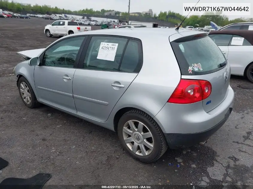 2007 Volkswagen Rabbit 4-Door VIN: WVWDR71K67W044642 Lot: 42251733