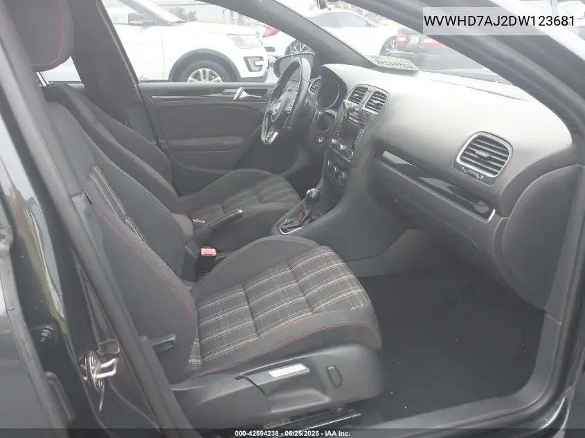 2013 Volkswagen Gti VIN: WVWHD7AJ2DW123681 Lot: 42594238