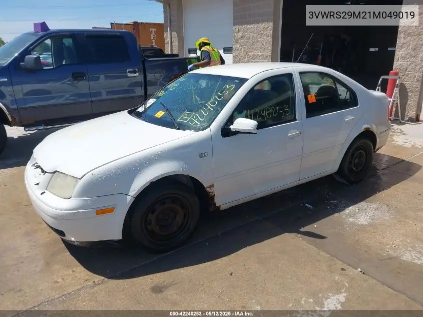 2001 Volkswagen Jetta Gl VIN: 3VWRS29M21M049019 Lot: 42240253