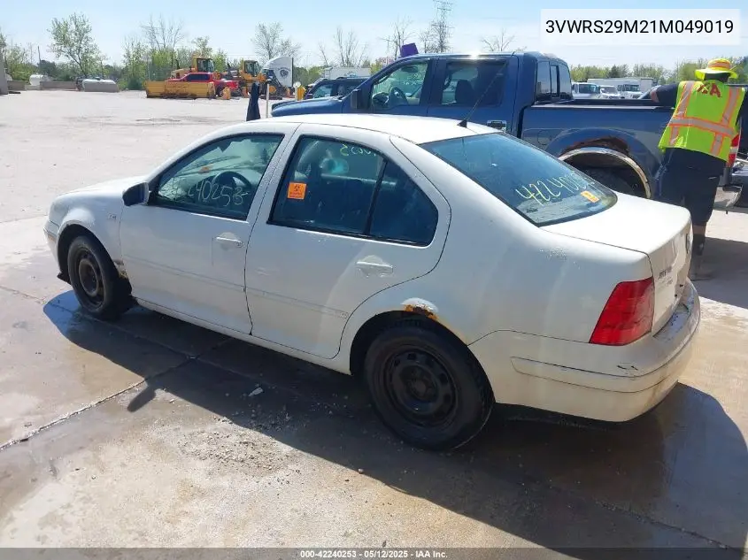 2001 Volkswagen Jetta Gl VIN: 3VWRS29M21M049019 Lot: 42240253