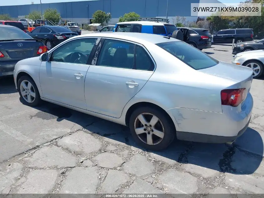 2009 Volkswagen Jetta Se/Sel VIN: 3VWRZ71KX9M039028 Lot: 42571072