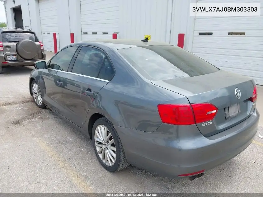 2011 Volkswagen Jetta 2.5L Sel VIN: 3VWLX7AJ0BM303303 Lot: 42260949