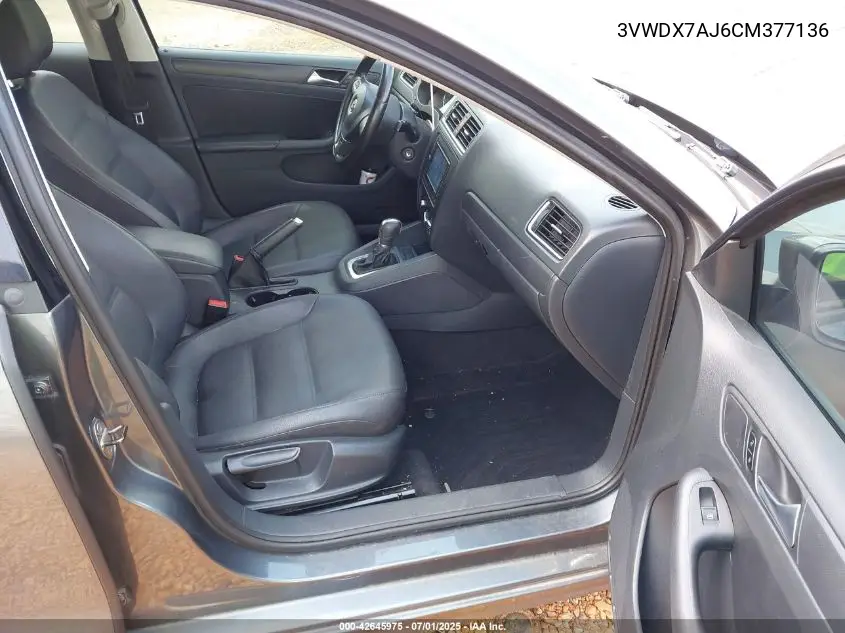 2012 Volkswagen Jetta 2.5L Se VIN: 3VWDX7AJ6CM377136 Lot: 42645975