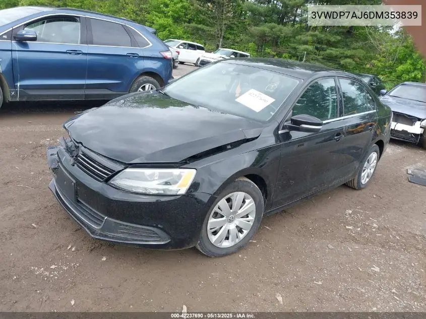 2013 Volkswagen Jetta 2.5L Se VIN: 3VWDP7AJ6DM353839 Lot: 42237690