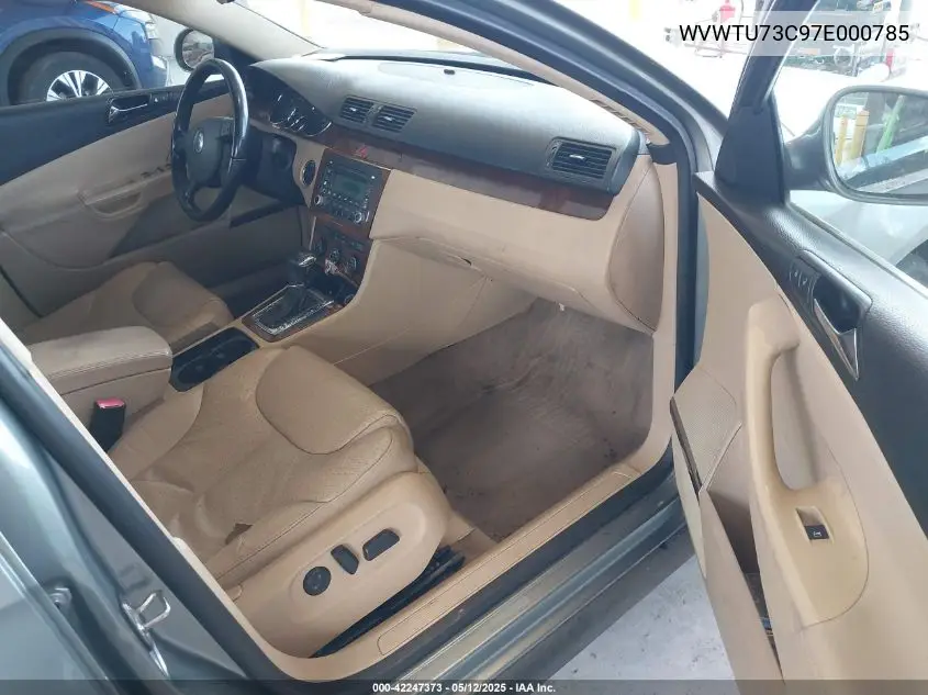2007 Volkswagen Passat 3.6 VIN: WVWTU73C97E000785 Lot: 42247373