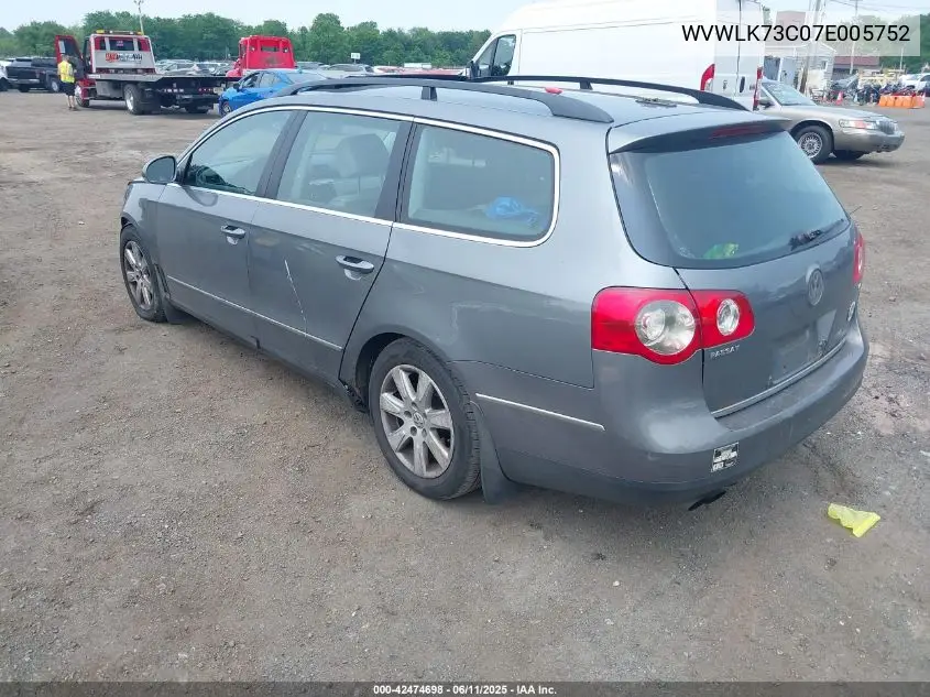 2007 Volkswagen Passat 2.0T VIN: WVWLK73C07E005752 Lot: 42474698