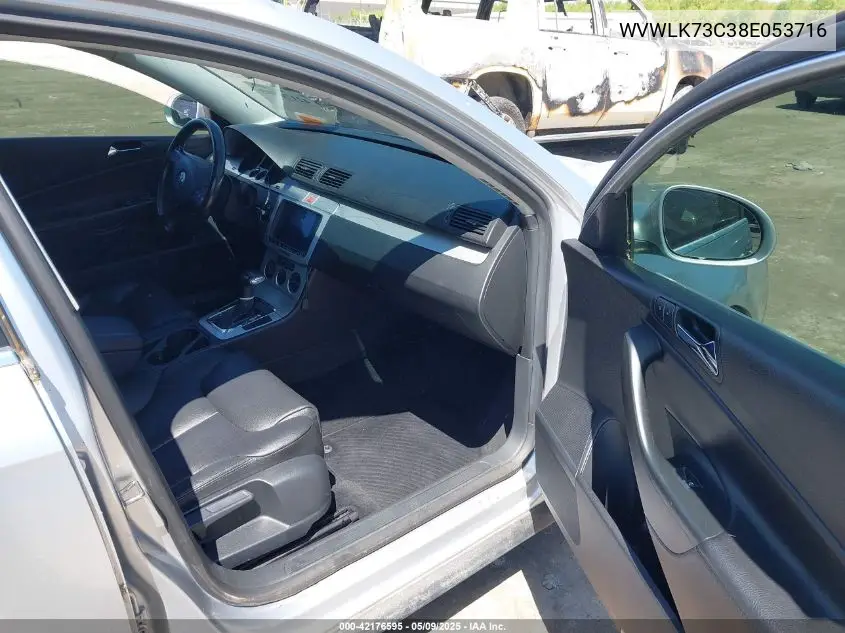 2008 Volkswagen Passat Komfort VIN: WVWLK73C38E053716 Lot: 42176595