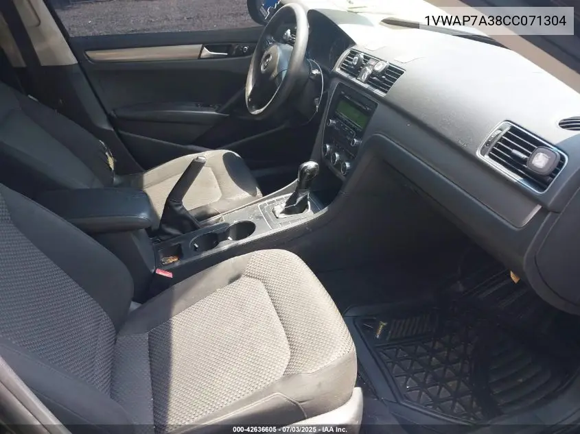 2012 Volkswagen Passat 2.5L S VIN: 1VWAP7A38CC071304 Lot: 42636605