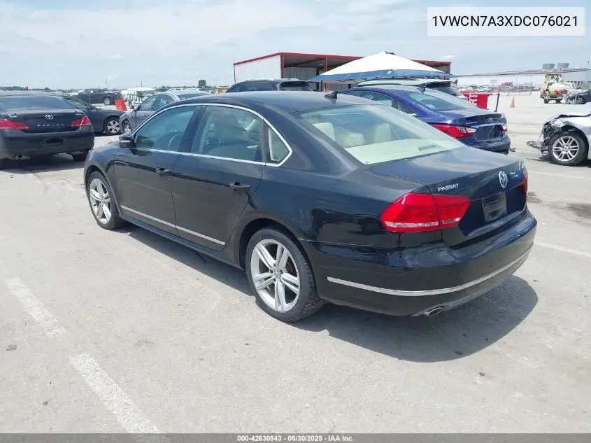 2013 Volkswagen Passat 2.0L Tdi Sel Premium VIN: 1VWCN7A3XDC076021 Lot: 42630543